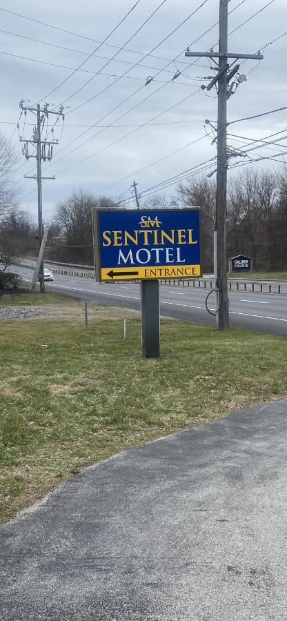 ווסט צ'סטר Sentinel Motel מראה חיצוני תמונה